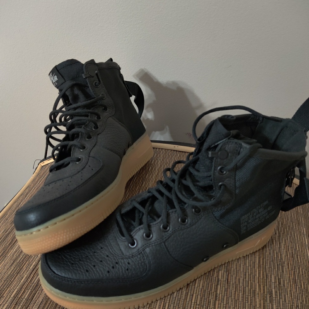 Nike SF AIR FORCE 1